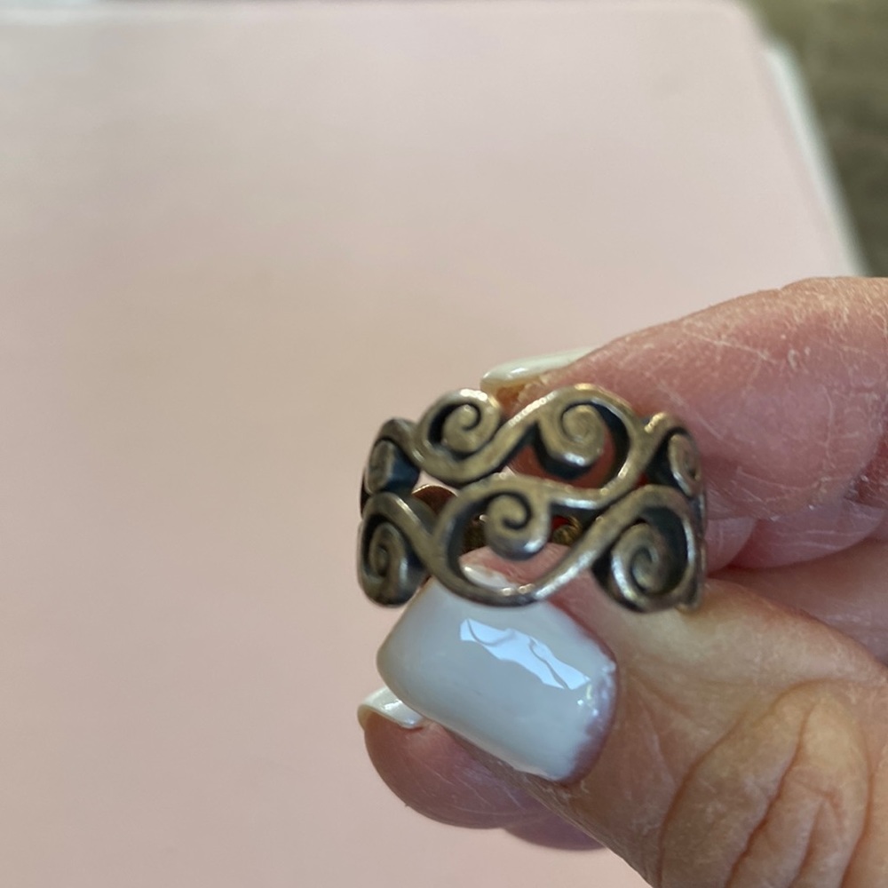 Intricate detail silver ring